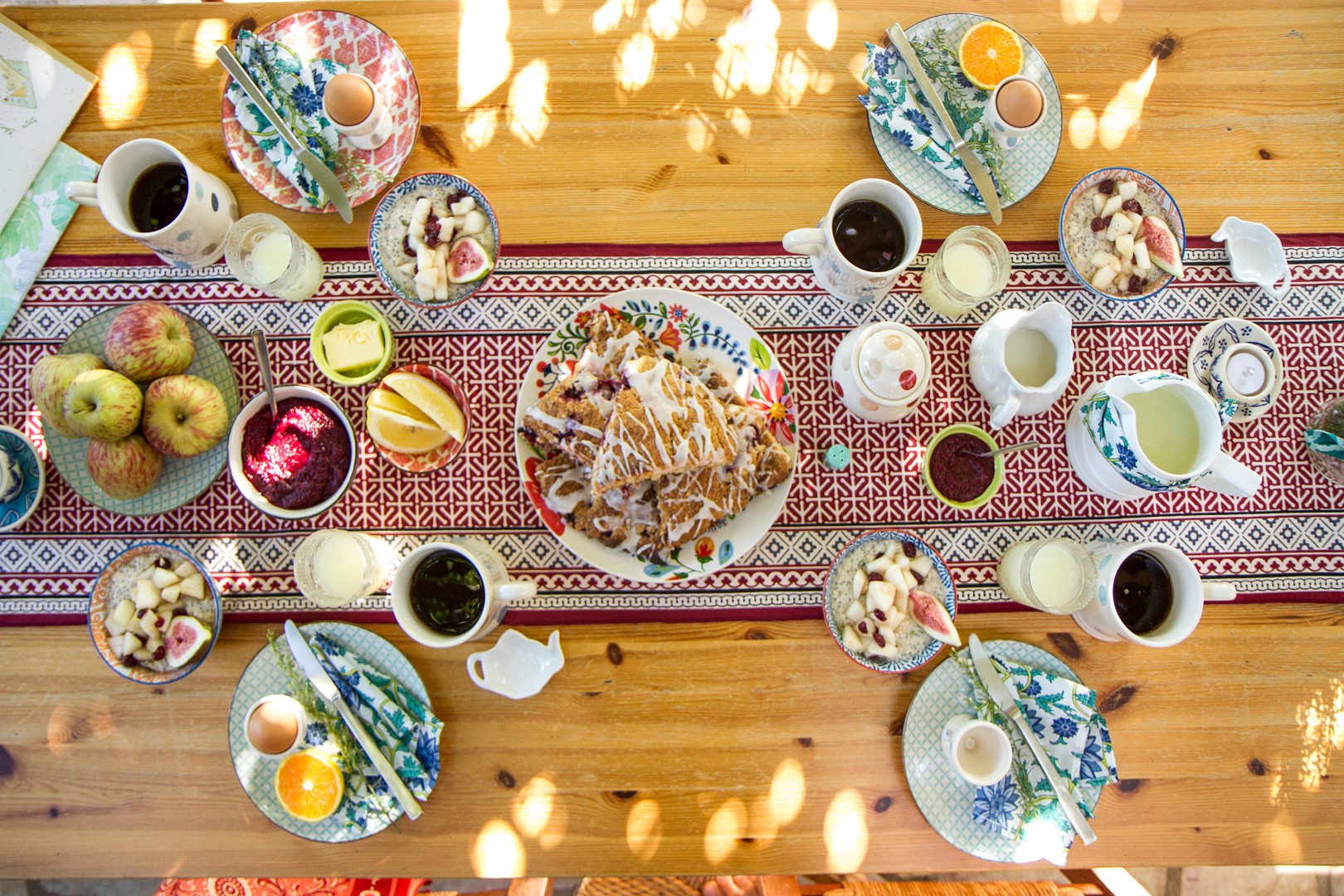 poner la mesa, la compañía del oriente, sur la table, blog, desayuno.